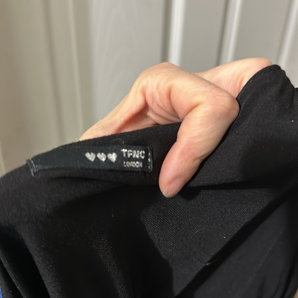 Black full length dress sz M gold chain strap with crystal accents, side slit. - Picture 7 of 7